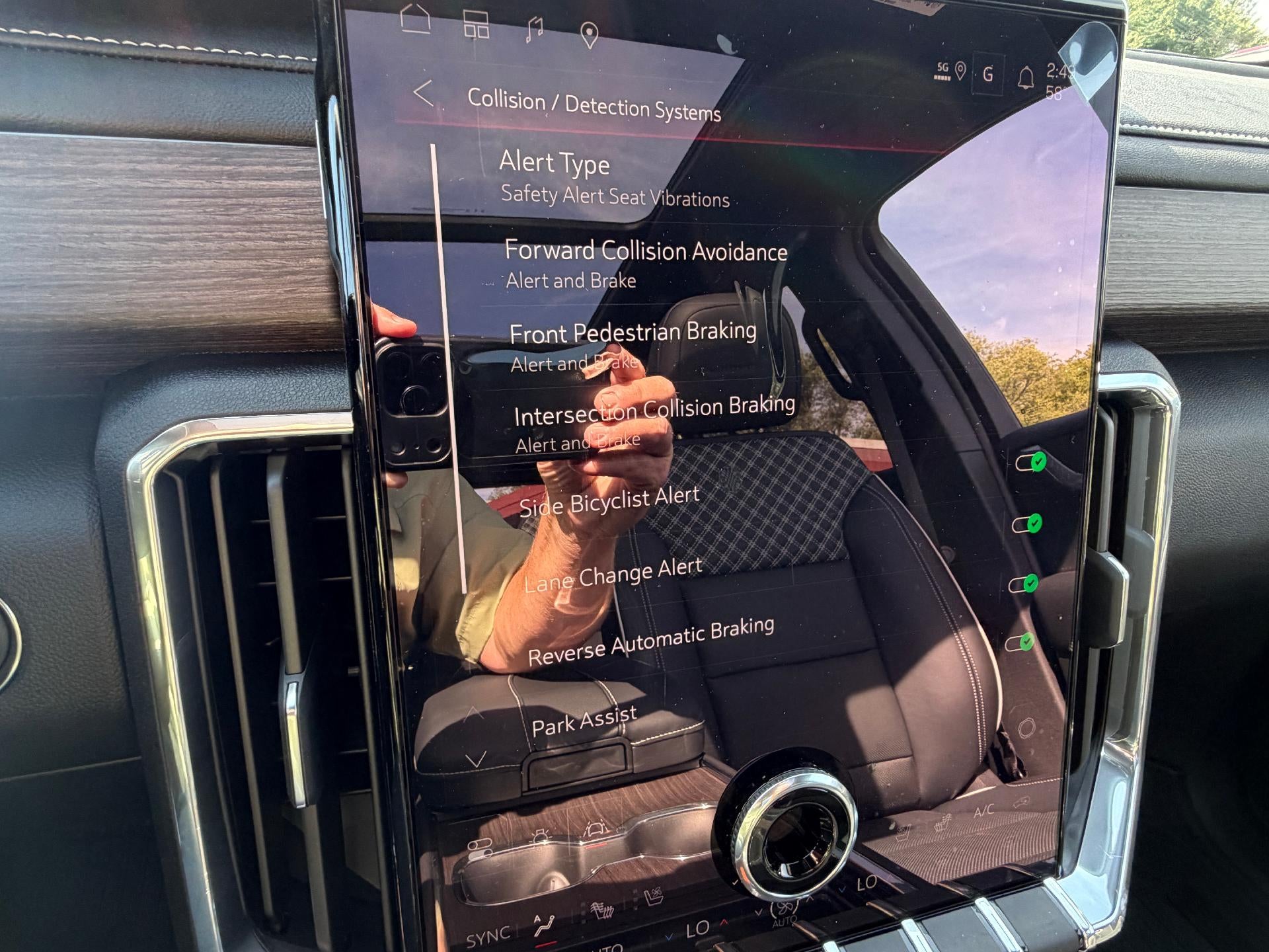2027 GMC Acadia Denali