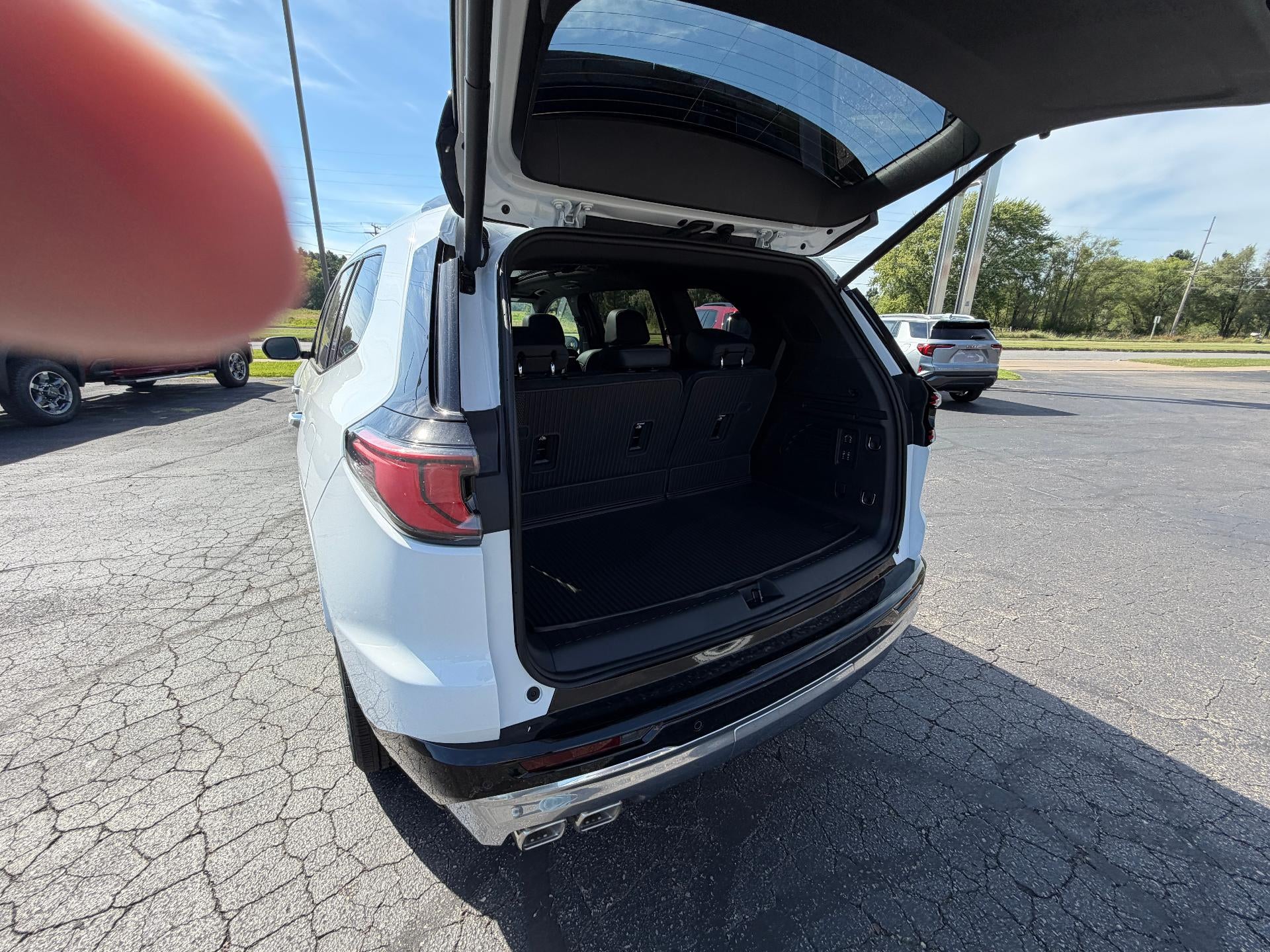 2027 GMC Acadia Denali