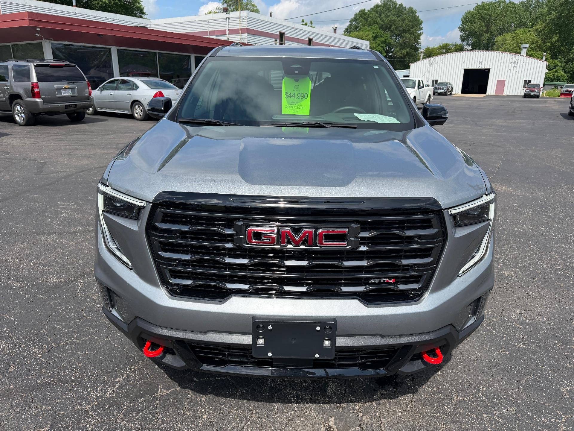 2024 GMC Acadia AT4
