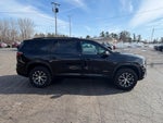 2024 GMC Acadia AT4