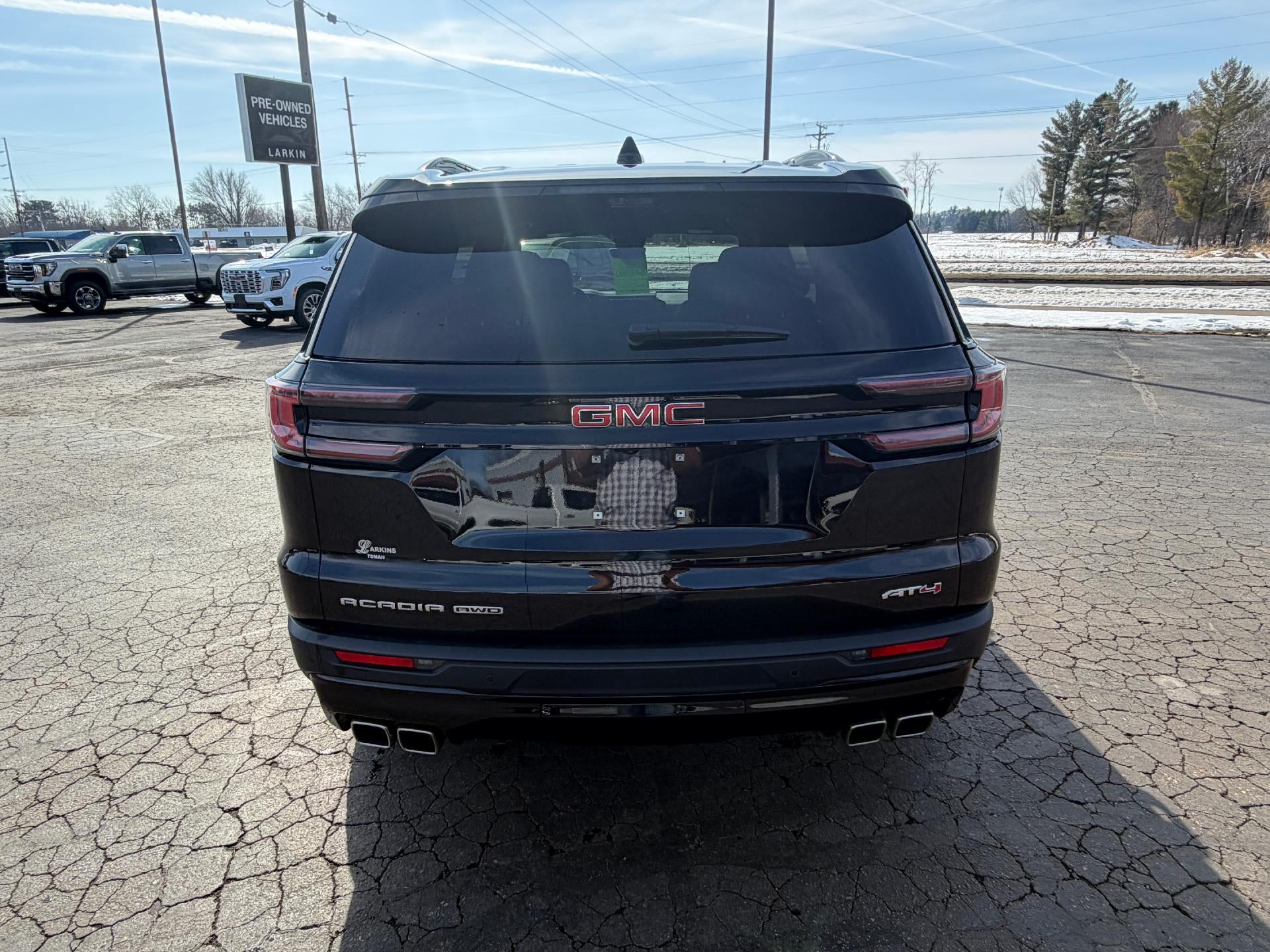 2024 GMC Acadia AT4