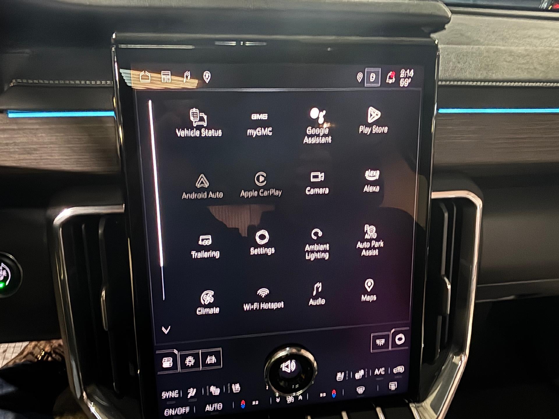 2024 GMC Acadia Denali