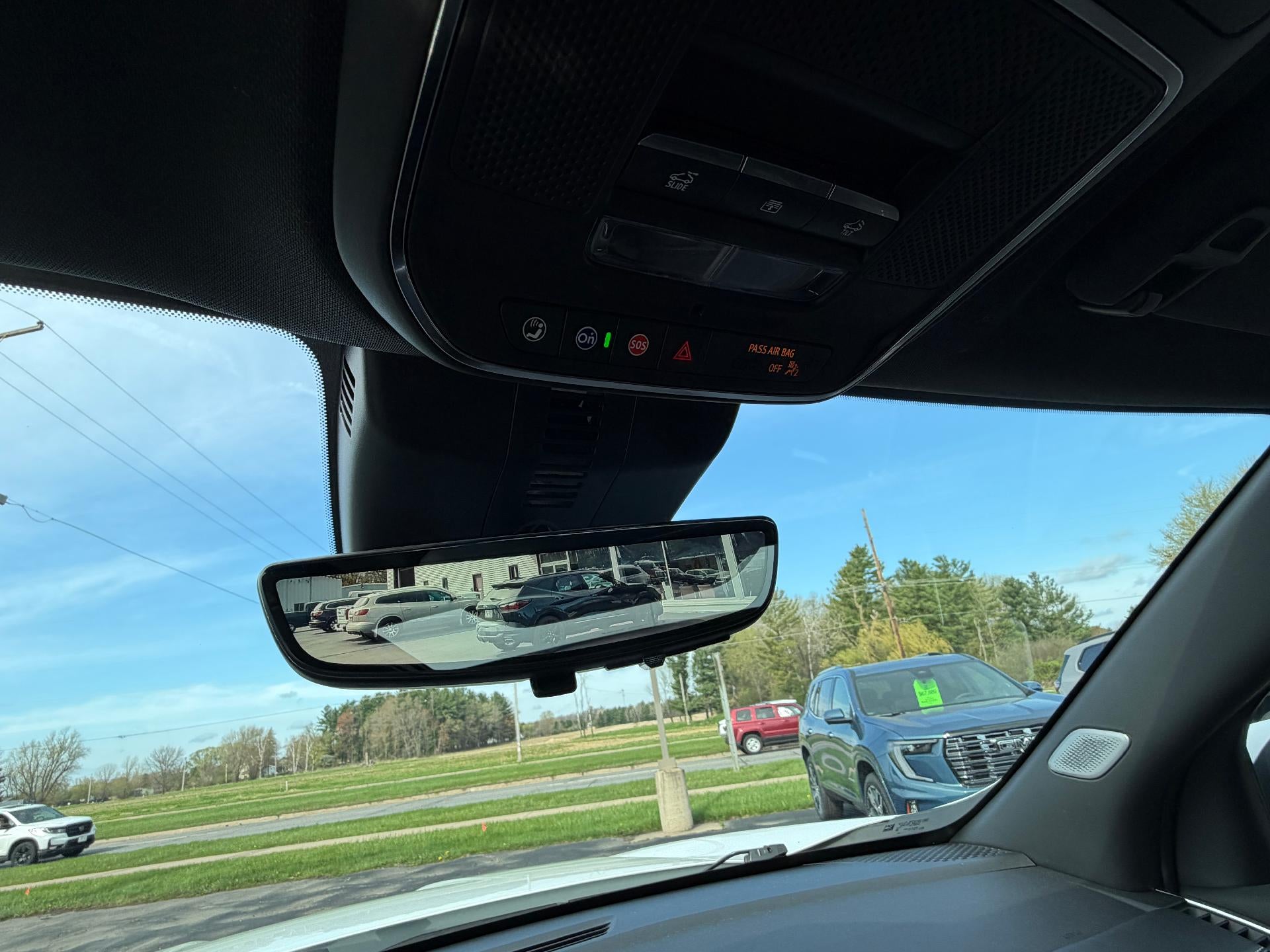 2024 GMC Acadia Denali
