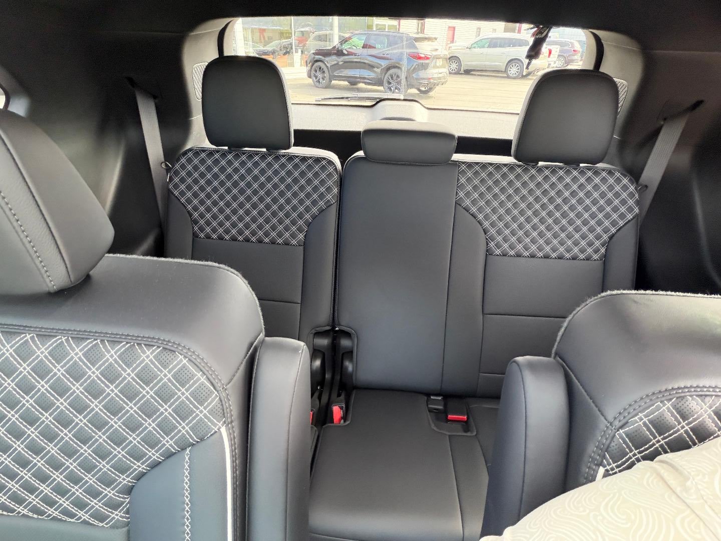 2024 GMC Acadia Denali