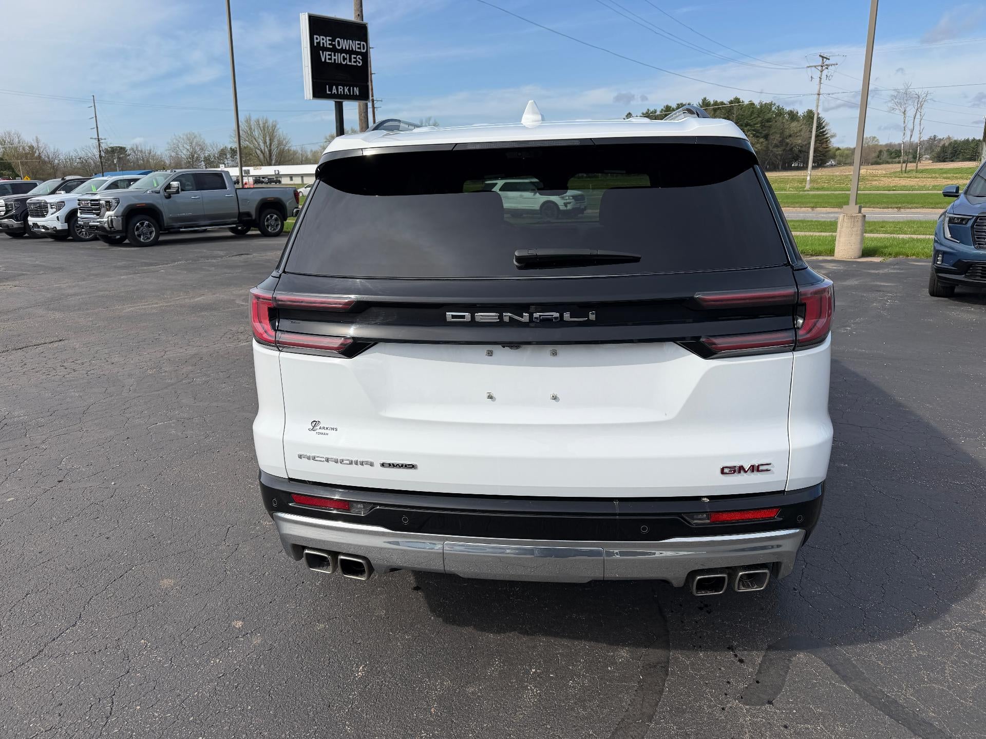 2024 GMC Acadia Denali