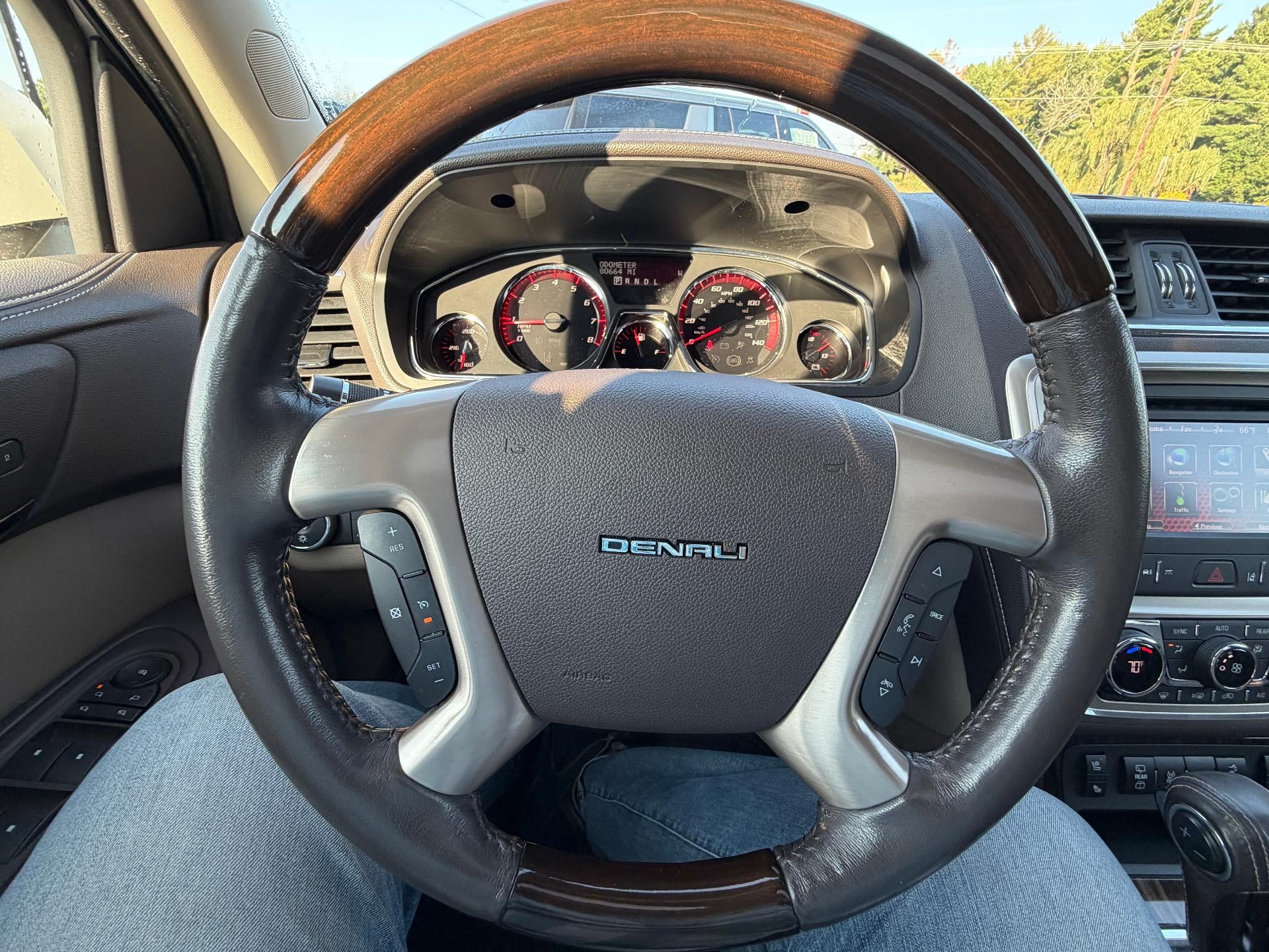 2014 GMC Acadia Denali