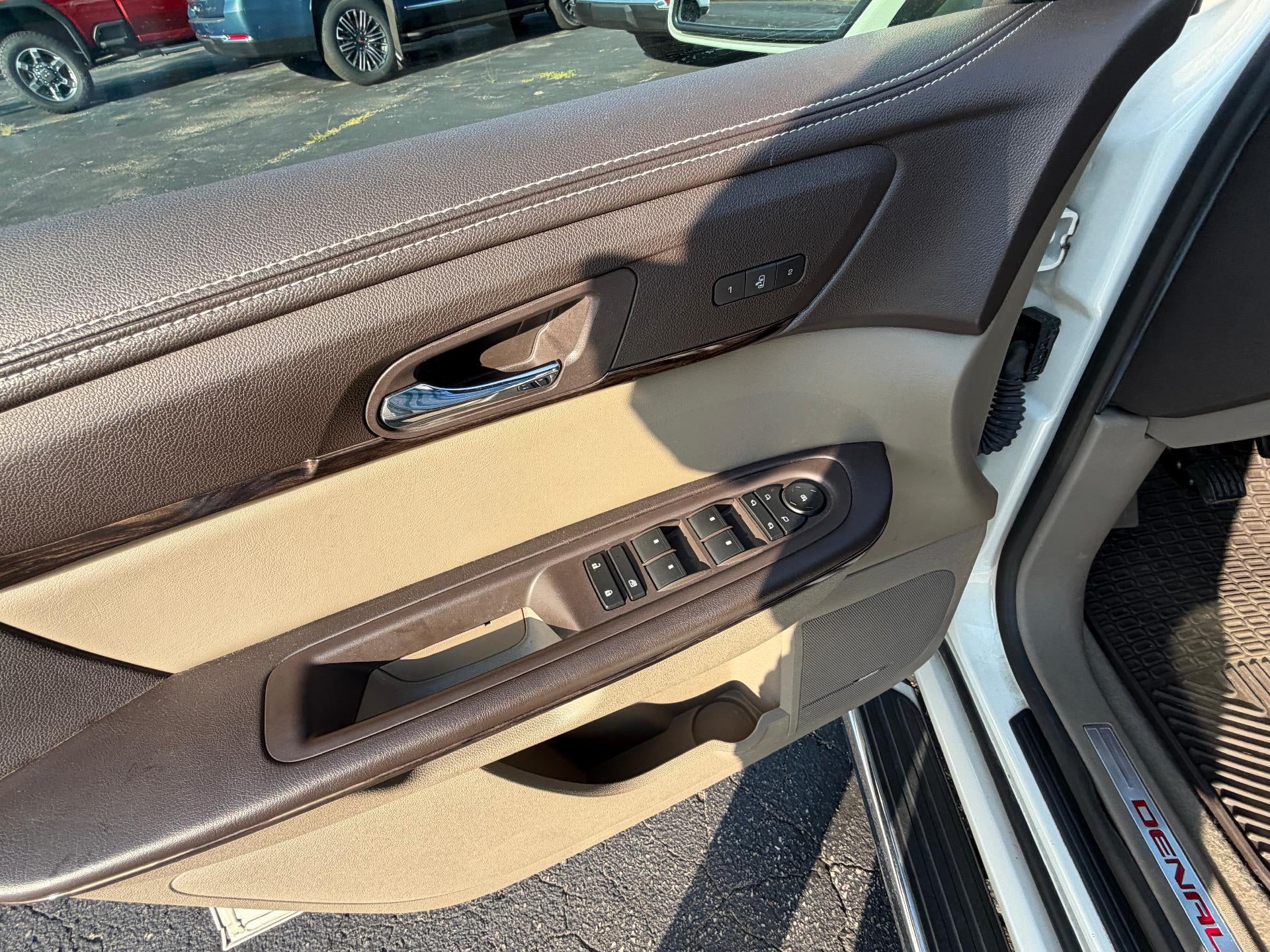 2014 GMC Acadia Denali
