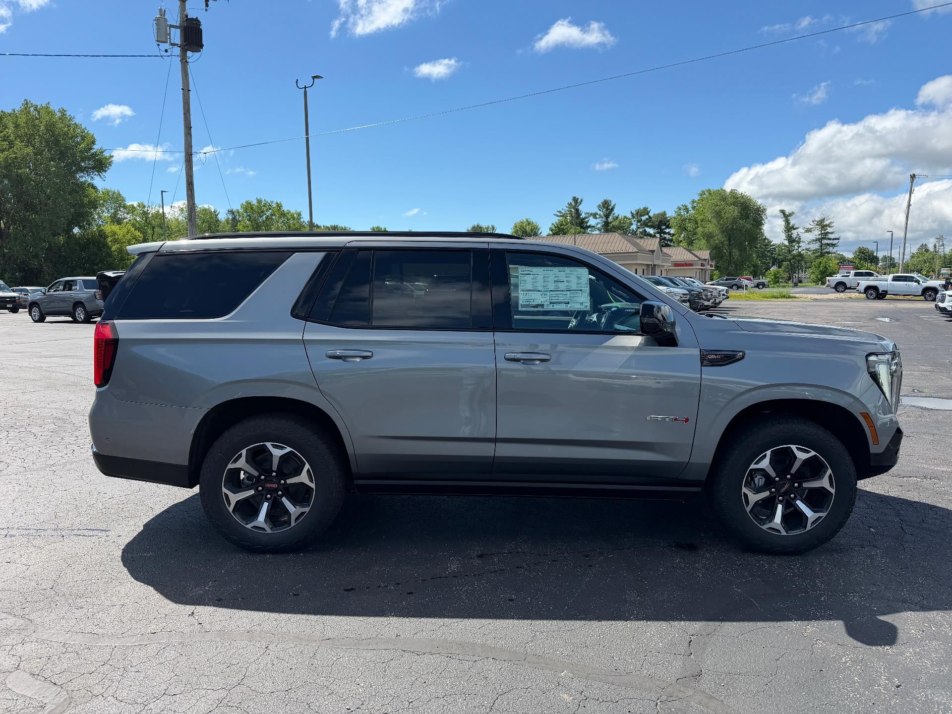 2026 GMC Yukon AT4