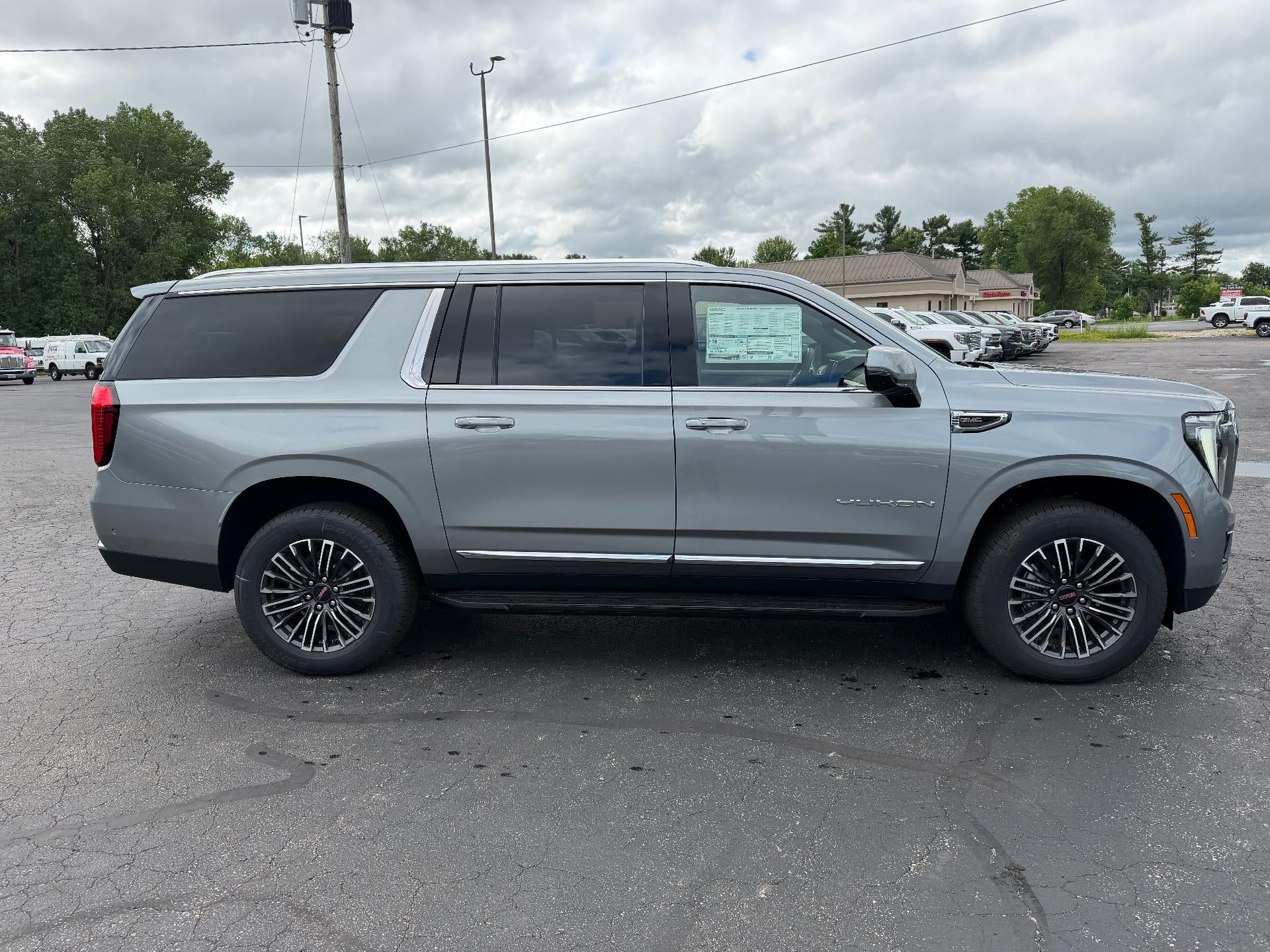 2026 GMC Yukon XL Elevation