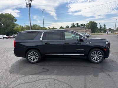 2023 GMC Yukon XL Denali