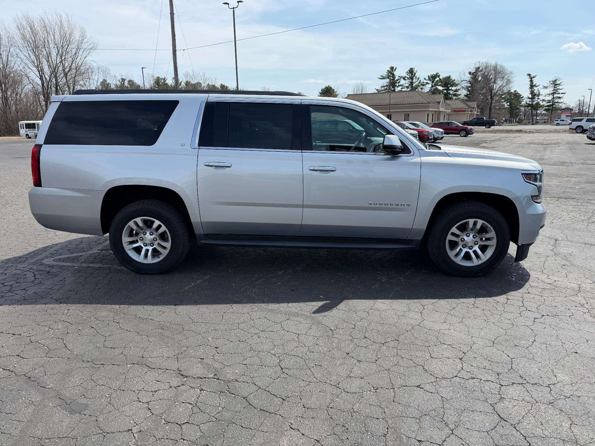 2017 Chevrolet Suburban LT