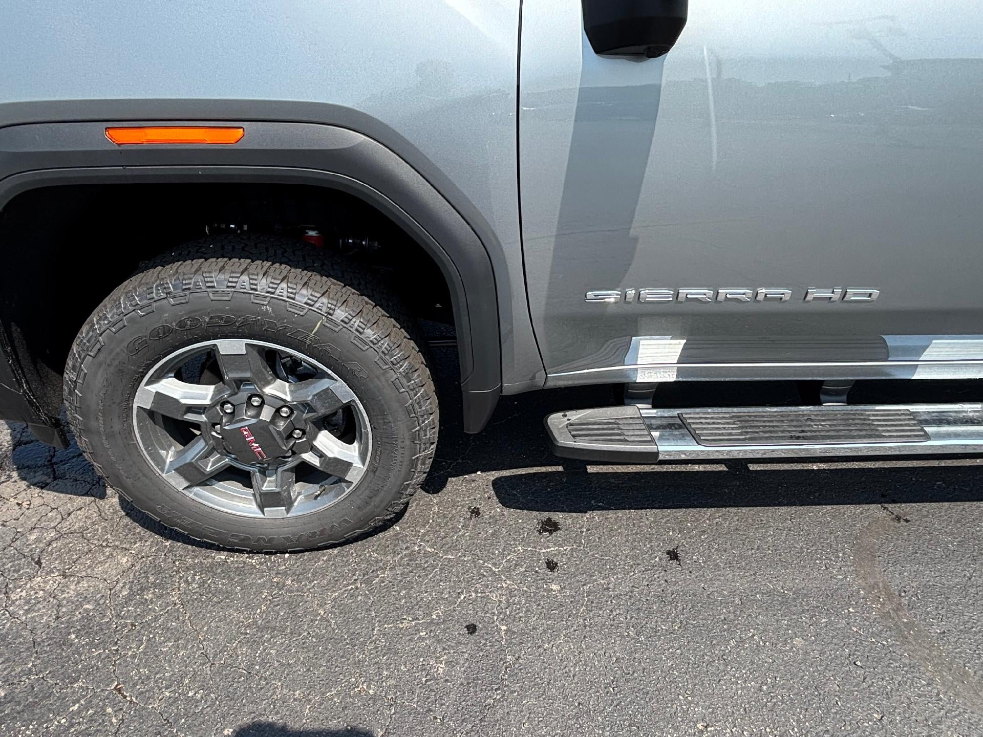 2025 GMC Sierra 2500 HD SLT