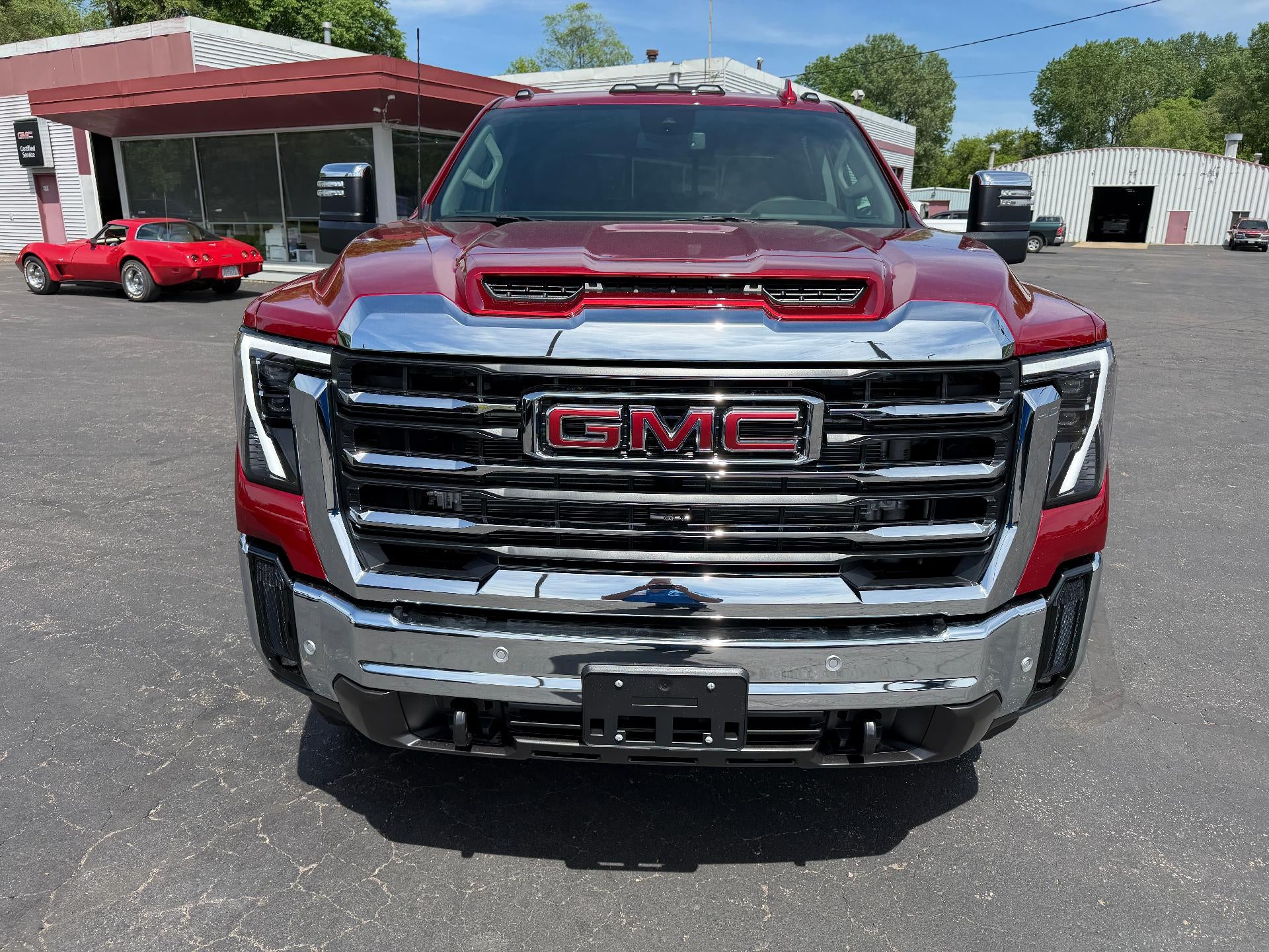 2026 GMC Sierra 2500 HD SLT