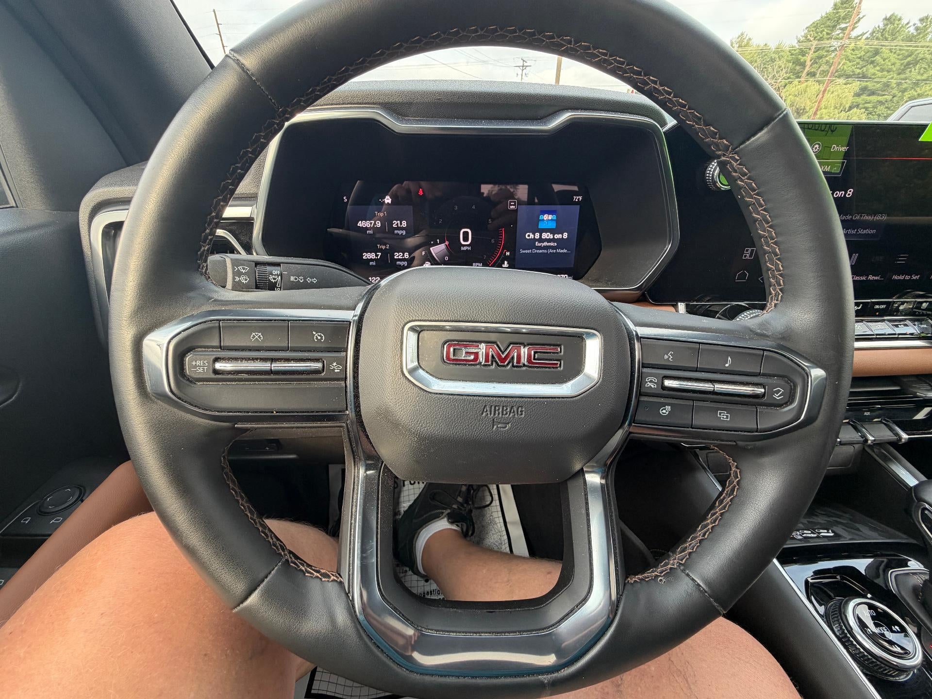 2024 GMC Canyon AT4
