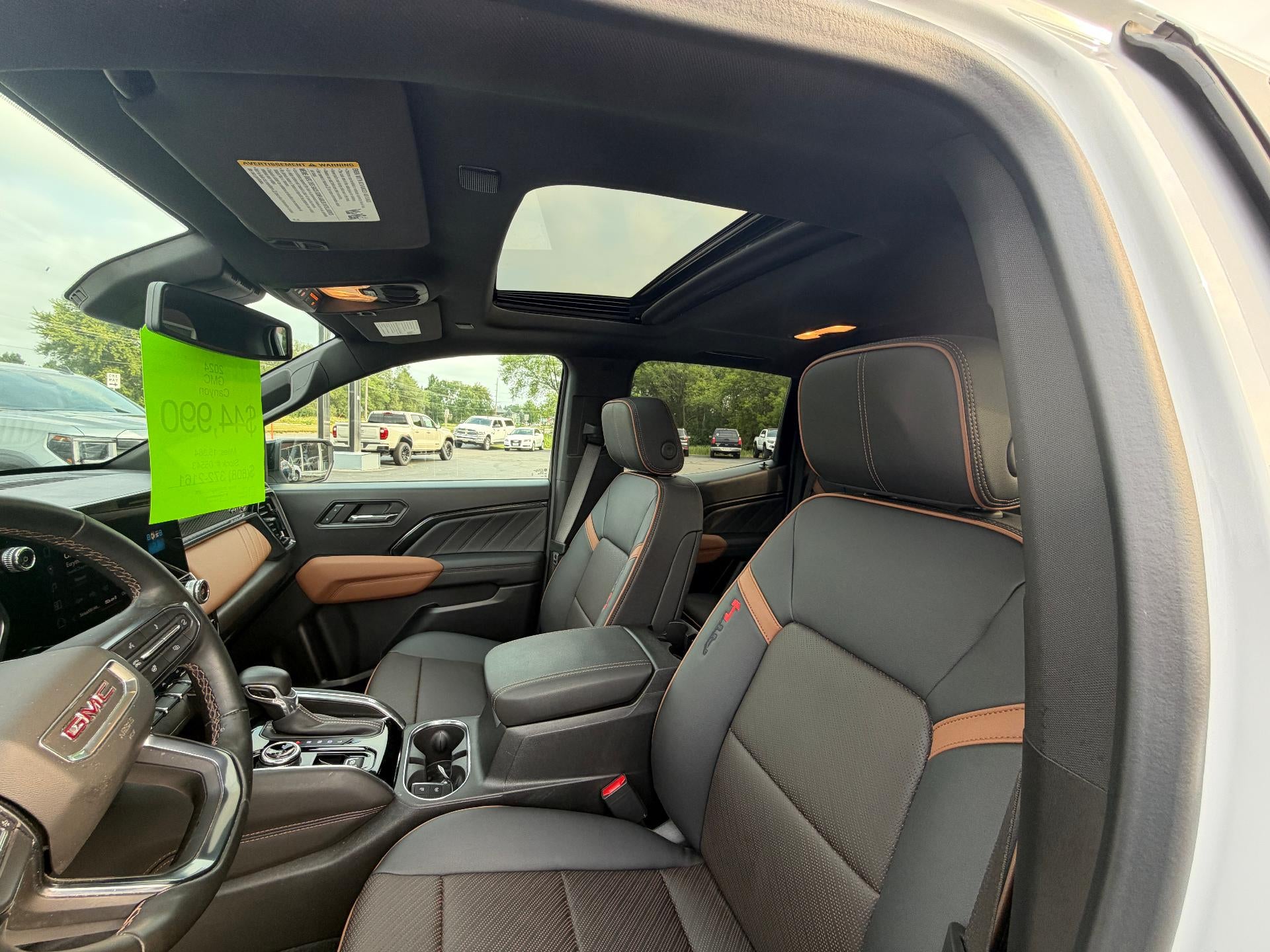 2024 GMC Canyon AT4