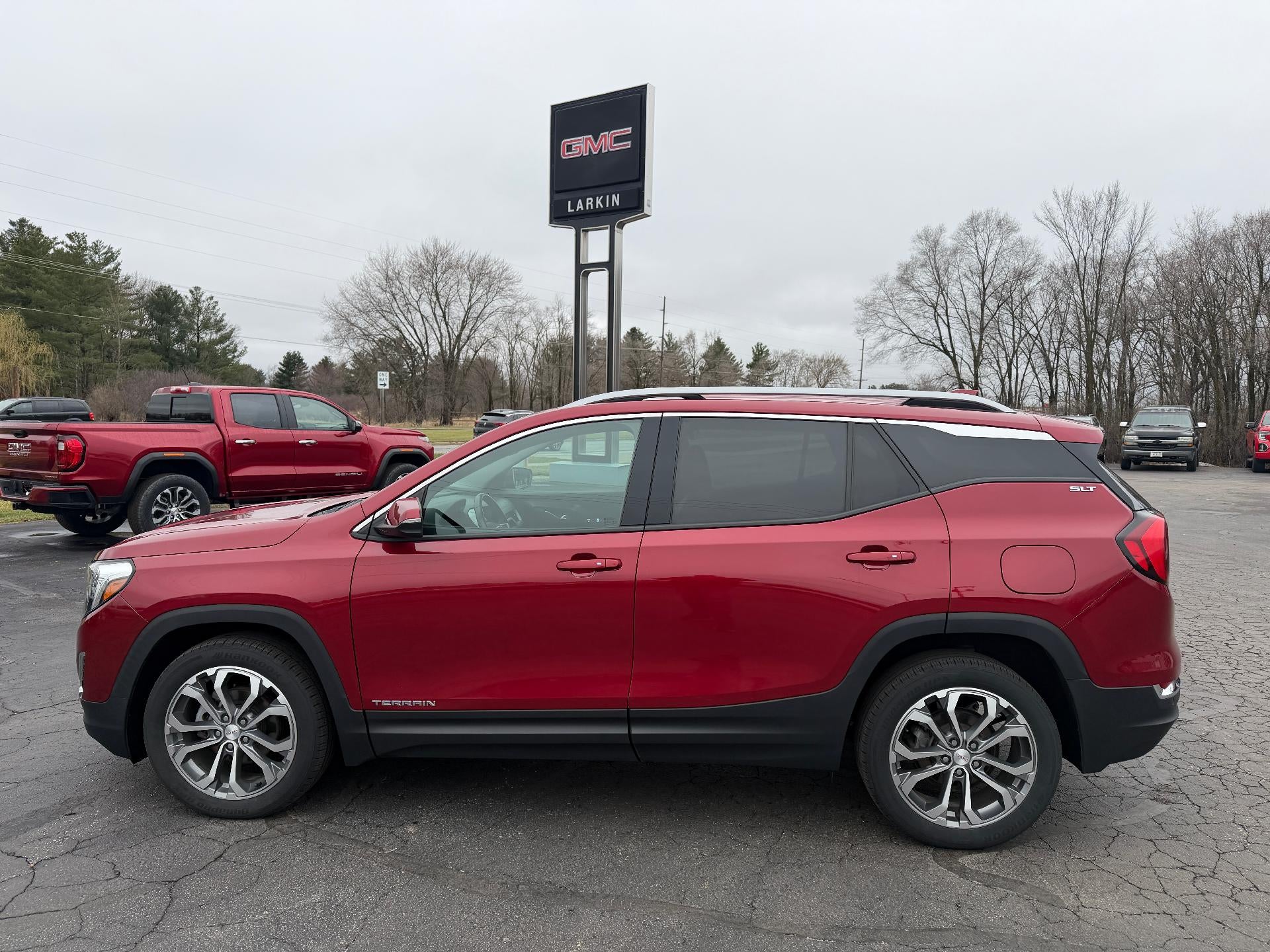 2020 GMC Terrain SLT