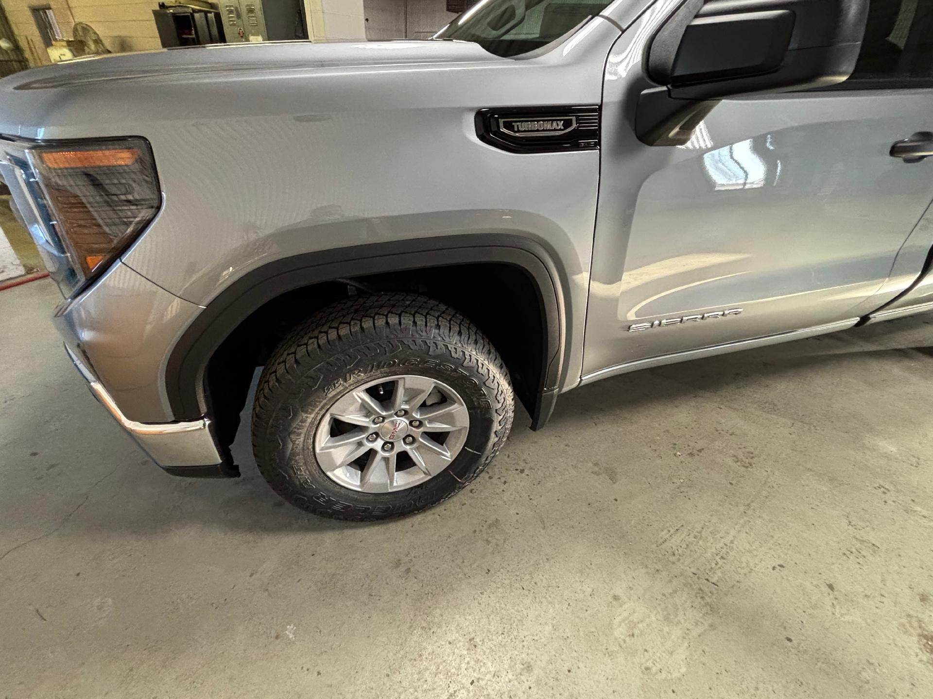 2025 GMC Sierra 1500 Pro