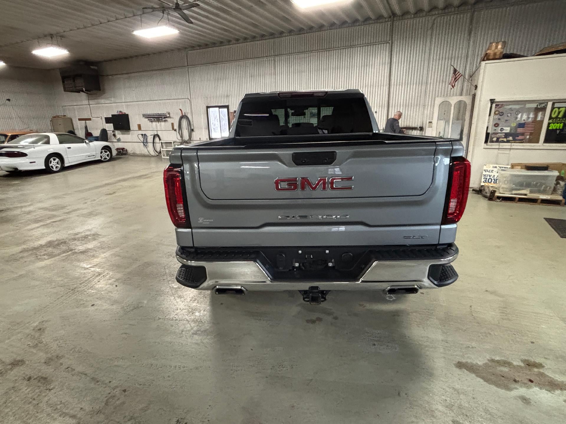 2023 GMC Sierra 1500 SLT