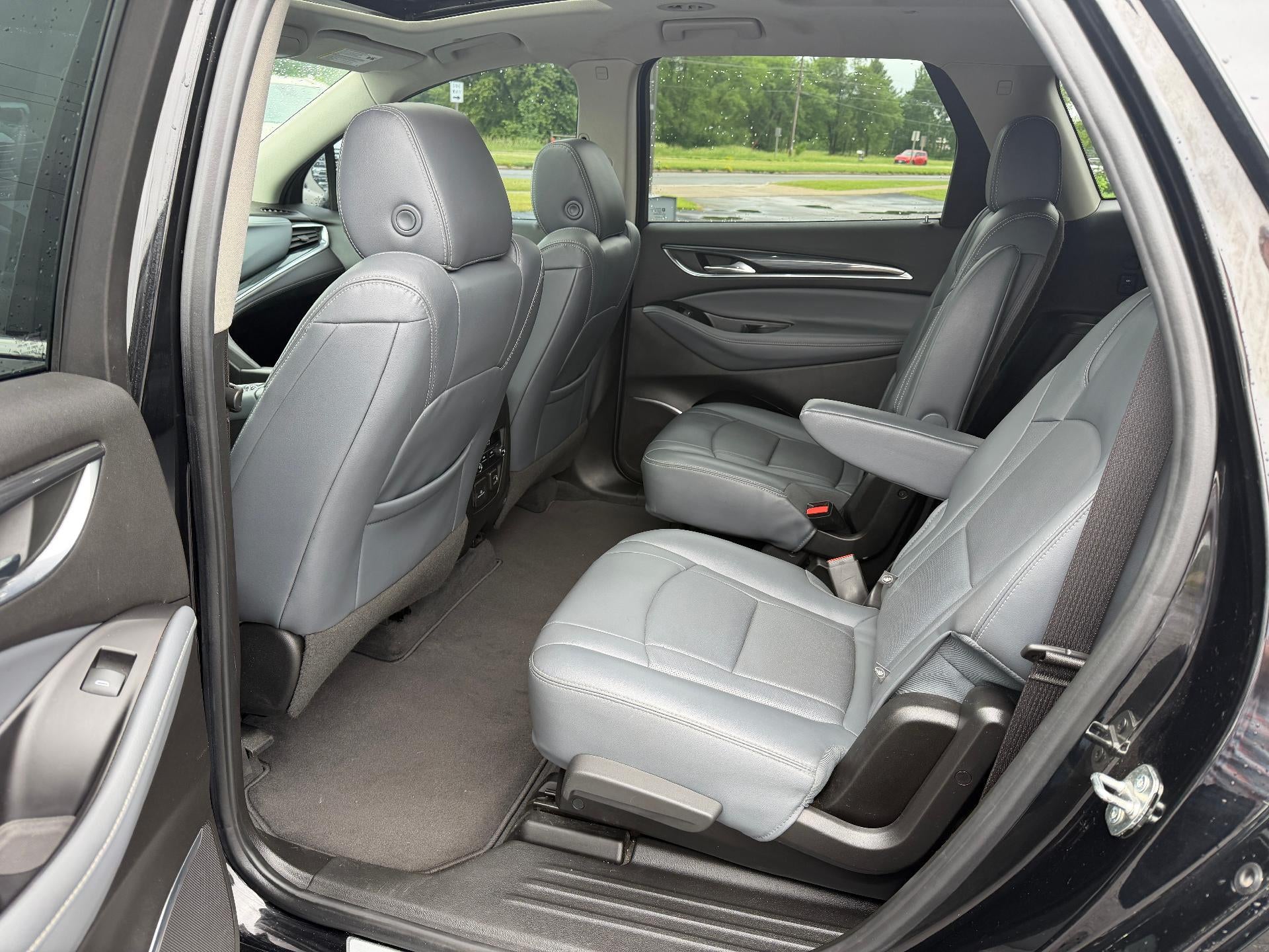 2020 Buick Enclave Essence