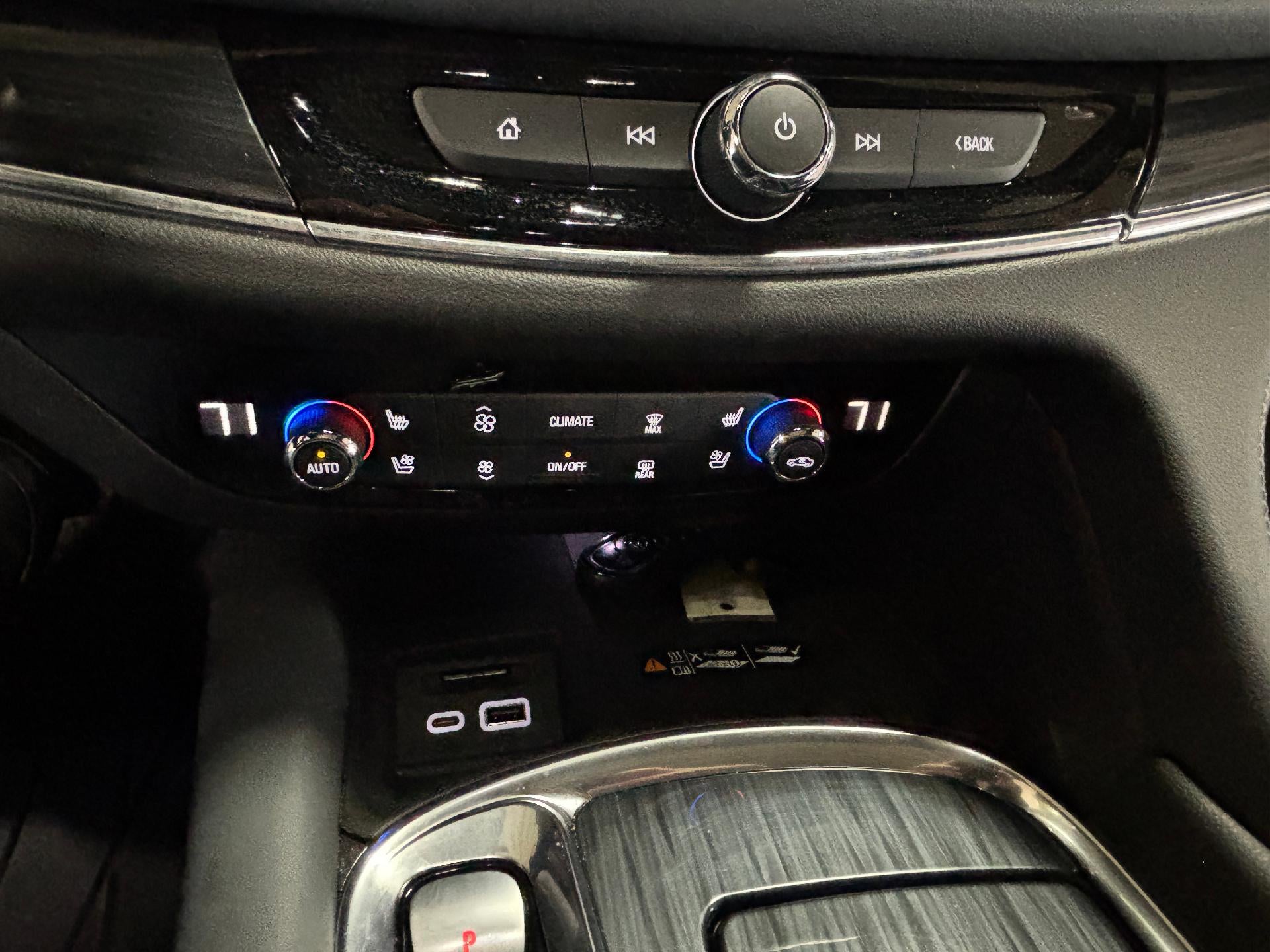 2023 Buick Enclave Premium