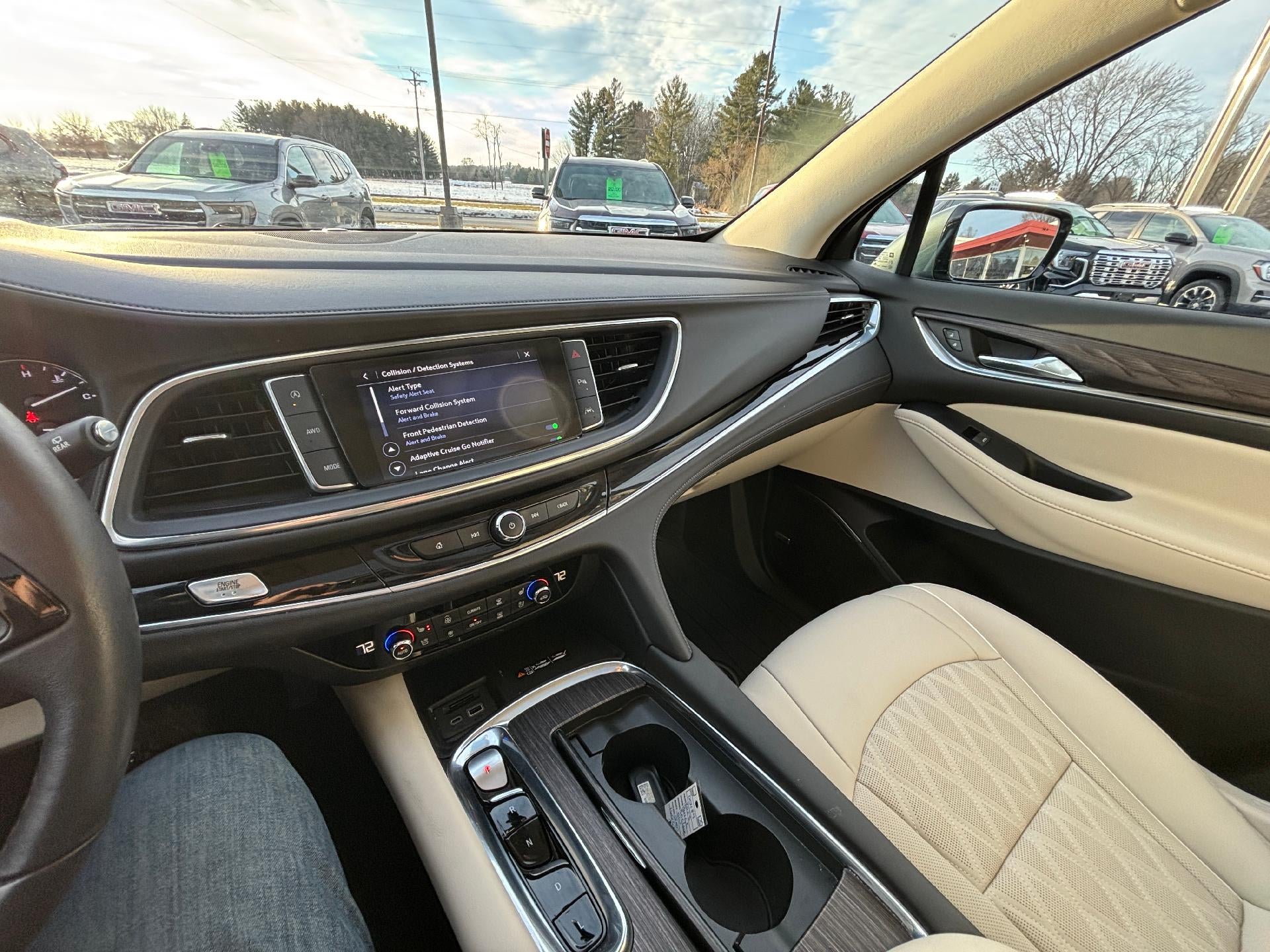 2023 Buick Enclave Avenir